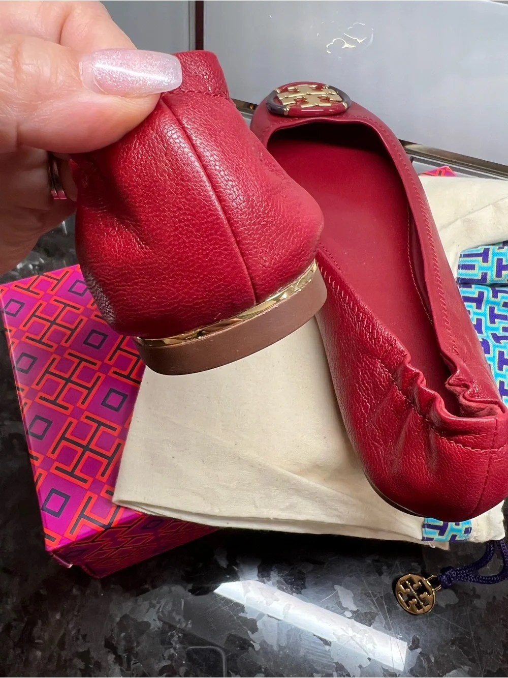 Tory Burch Red Leather Ballet Flats – Gold Double T Logo – Size 8 – Brand New
